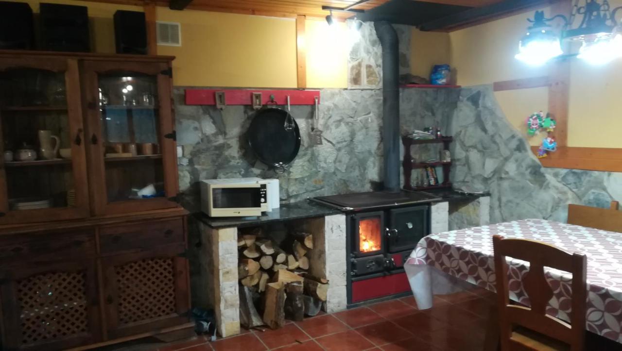 Villa Piscina Climatizada - Todo El Ano- Playa De La Nora-Chimenea- Barbacoa Quintueles Esterno foto